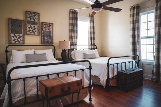 Southern Red Oak House master bedroom